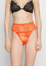 Z62T962 Women Anna Field 5 Pack Thong Red - Image 4