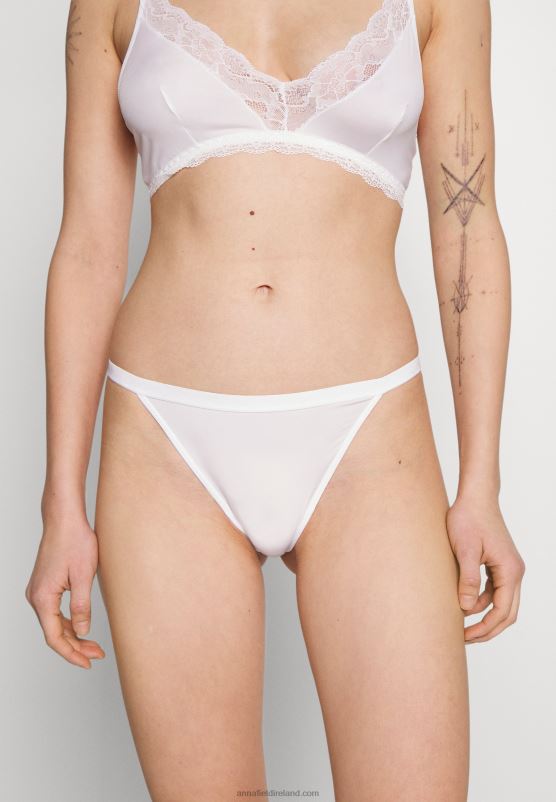 Z62T975 Women Anna Field 5 Pack Briefs White/Dark Blue/Nude - Image 1