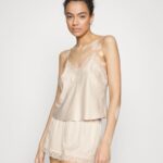 Z62T1056 Women Anna Field Nightie Off-White