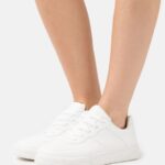 Z62T1168 Women Anna Field Trainers White