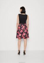 Z62T11 Women Anna Field Day Dress Black/Red/Purple - Image 3