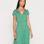 Z62T134 Women Anna Field Jersey Dress Green/White
