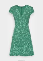 Z62T134 Women Anna Field Jersey Dress Green/White - Image 4