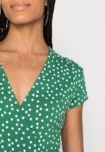 Z62T134 Women Anna Field Jersey Dress Green/White - Image 5