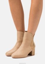 Z62T1892 Women Anna Field Classic Ankle Boots Beige