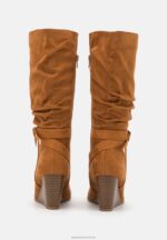 Z62T2252 Women Anna Field Wedge Boots Cognac - Image 4