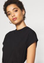 Z62T244 Women Anna Field Basic T-Shirt Black - Image 5