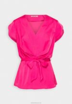 Z62T262 Women Anna Field Print T-Shirt Pink - Image 4