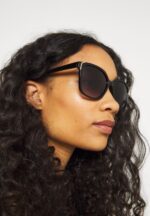 Z62T2675 Women Anna Field Sunglasses Black - Image 2