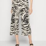 Z62T622 Women Anna Field Trousers Black/Off-White