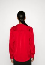 Z62T678 Women Anna Field Button-Down Blouse Red - Image 3