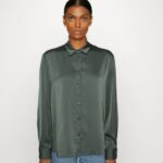 Z62T681 Women Anna Field Button-Down Blouse Olive
