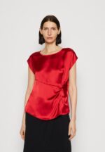 Z62T683 Women Anna Field Blouse Red
