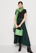 Z62T702 Women Anna Field Blouse Black - Image 4