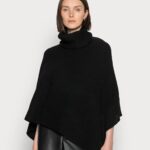 Z62T726 Women Anna Field Cape Black