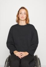 Z62T765 Women Anna Field Sweatshirt Black - Image 4