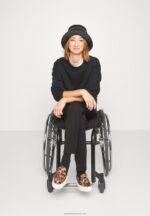 Z62T765 Women Anna Field Sweatshirt Black - Image 5