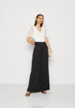 Z62T865 Women Anna Field Jumpsuit White/Black - Image 2