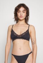 Z62T942 Women Anna Field 2 Pack Triangle Bra Black/ White - Image 2